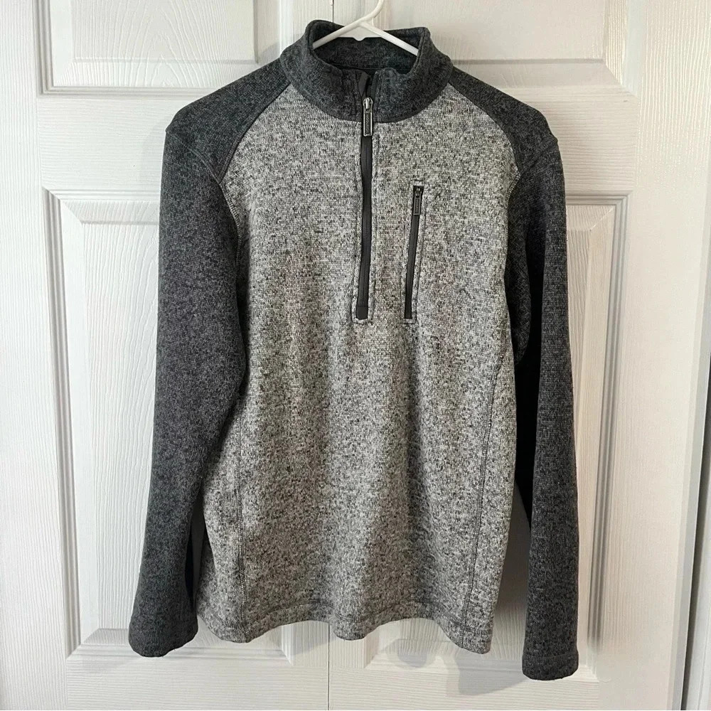 Woolrich Fleece Half-Zip Jacket Menโs Med Gray Black Sweater Jacket